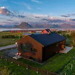 Villa Walter Lofoten With Sauna